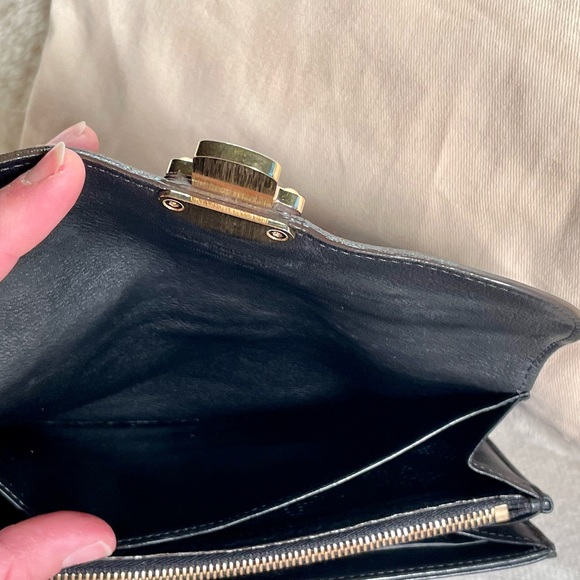 LOUIS VUITTON Mahina Iris Monogram Portefeuille Long Wallet with auth dustbag - Picture 10 of 16